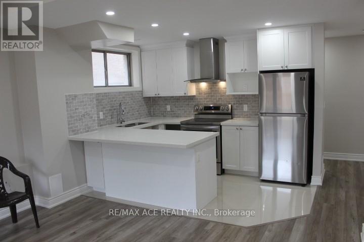 Bsmt - 19 Landview Road, Brampton, Ontario  L6P 4G4 - Photo 4 - W13016350