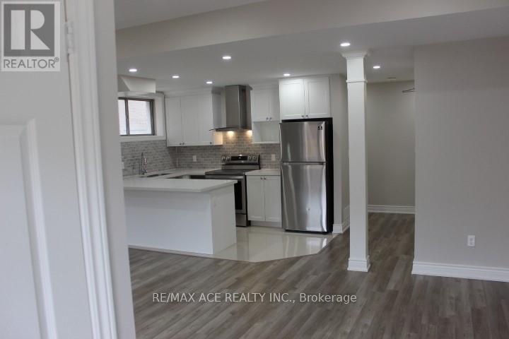 Bsmt - 19 Landview Road, Brampton, Ontario  L6P 4G4 - Photo 5 - W13016350