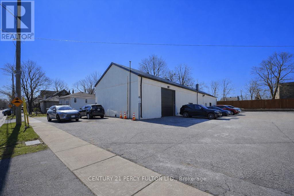 147 Queen Street W, Brampton, Ontario  L6Y 1M4 - Photo 6 - W13016378