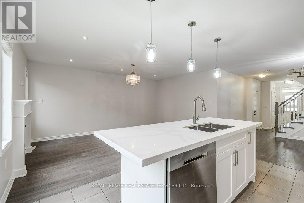 329 Gooding Crescent, Milton, Ontario  L9E 0A9 - Photo 13 - W13016398