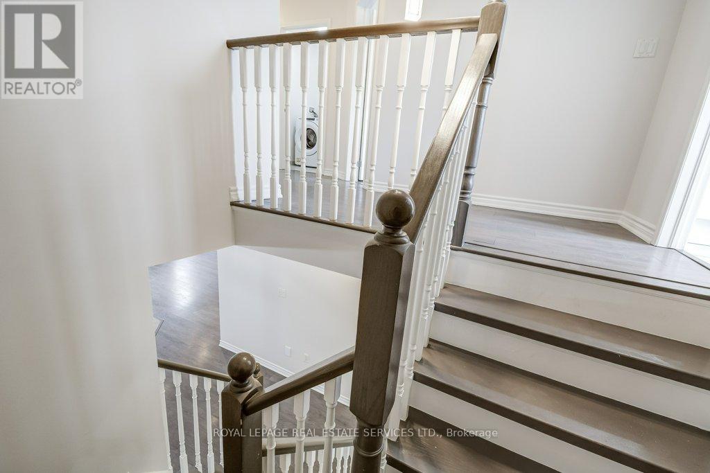 329 Gooding Crescent, Milton, Ontario  L9E 0A9 - Photo 26 - W13016398