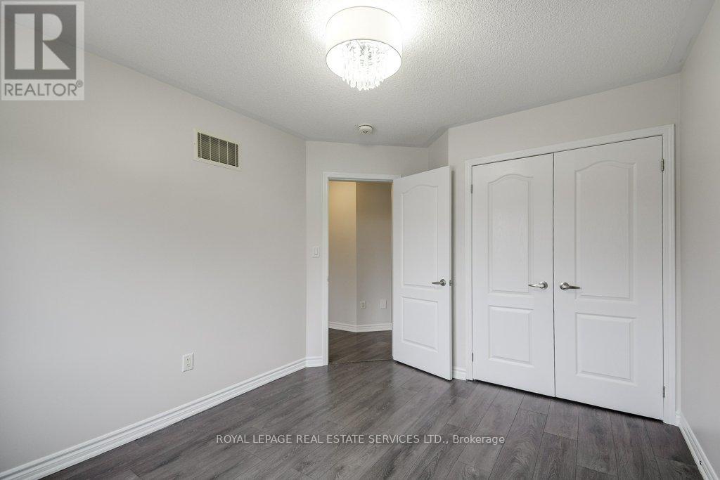 329 Gooding Crescent, Milton, Ontario  L9E 0A9 - Photo 32 - W13016398