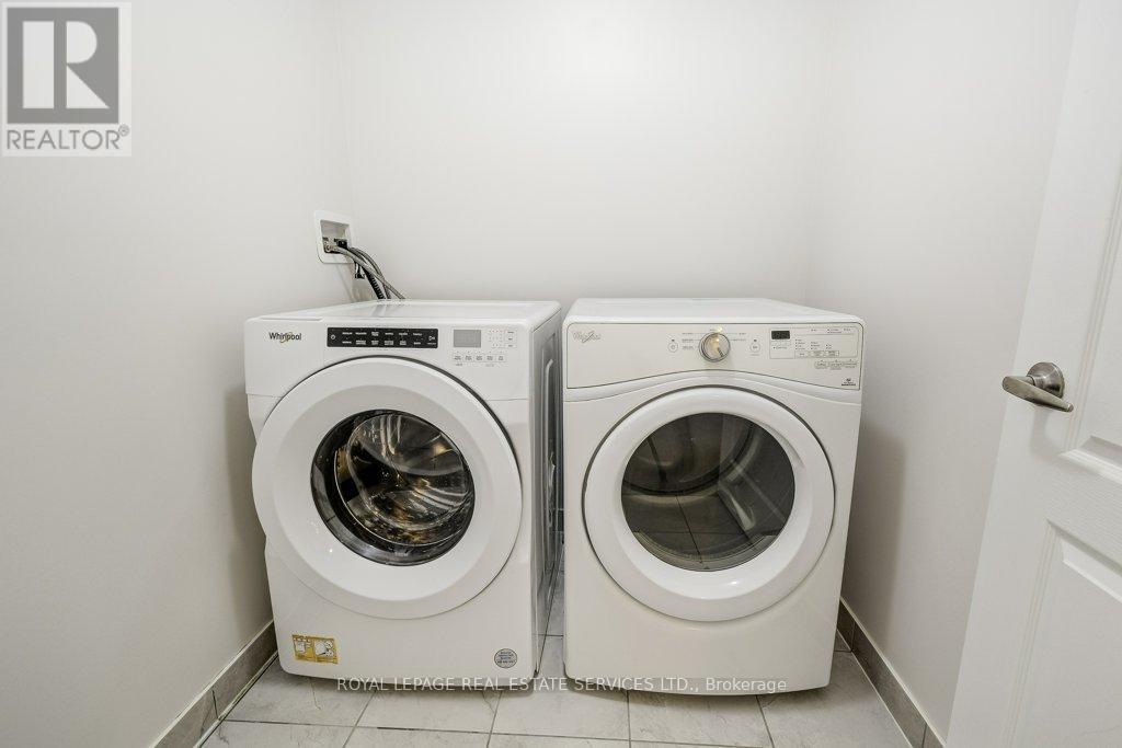 329 Gooding Crescent, Milton, Ontario  L9E 0A9 - Photo 40 - W13016398