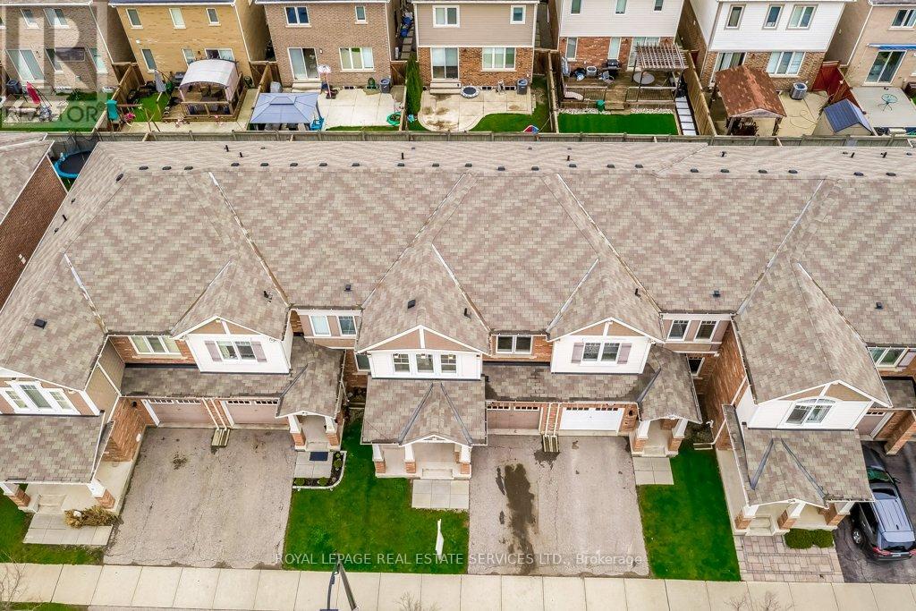 329 Gooding Crescent, Milton, Ontario  L9E 0A9 - Photo 6 - W13016398