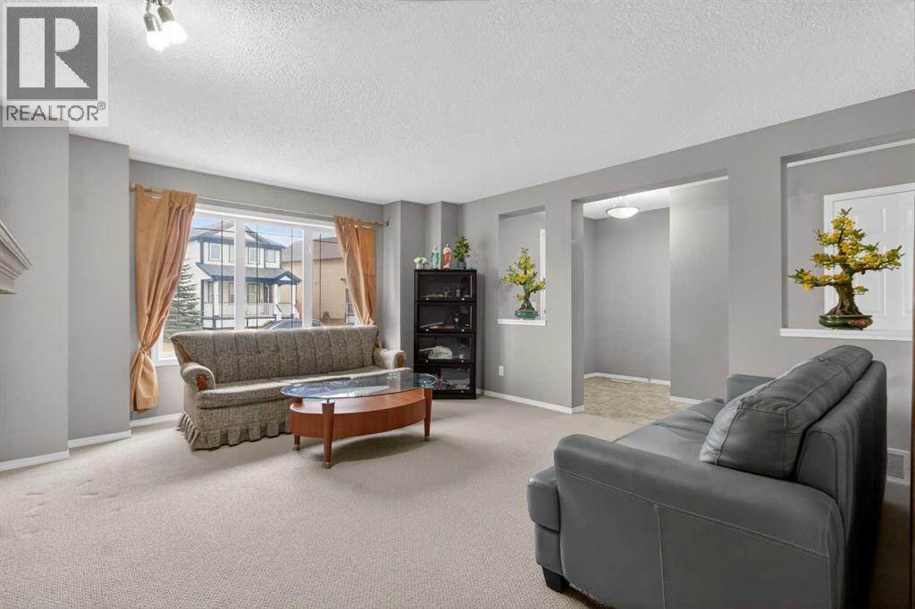 135 Copperstone Grove Se, Calgary, Alberta  T2Z 4X8 - Photo 3 - A2301987