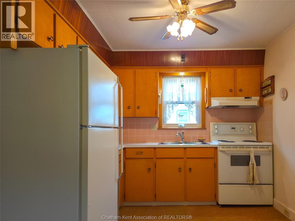 34 Park Avenue West, Chatham, Ontario  N7M 1V9 - Photo 11 - 26008504