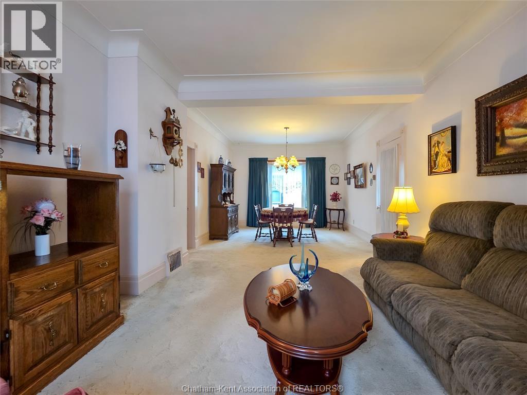 34 Park Avenue West, Chatham, Ontario  N7M 1V9 - Photo 8 - 26008504