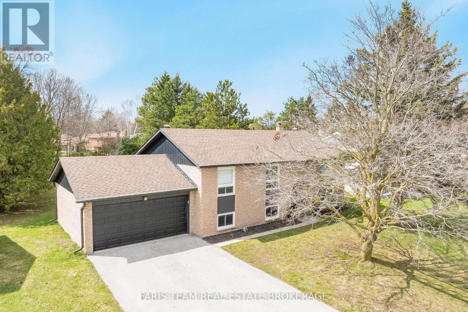 16 Wales Avenue N, Adjala-Tosorontio, Ontario  L0M 1J0 - Photo 2 - N12874768