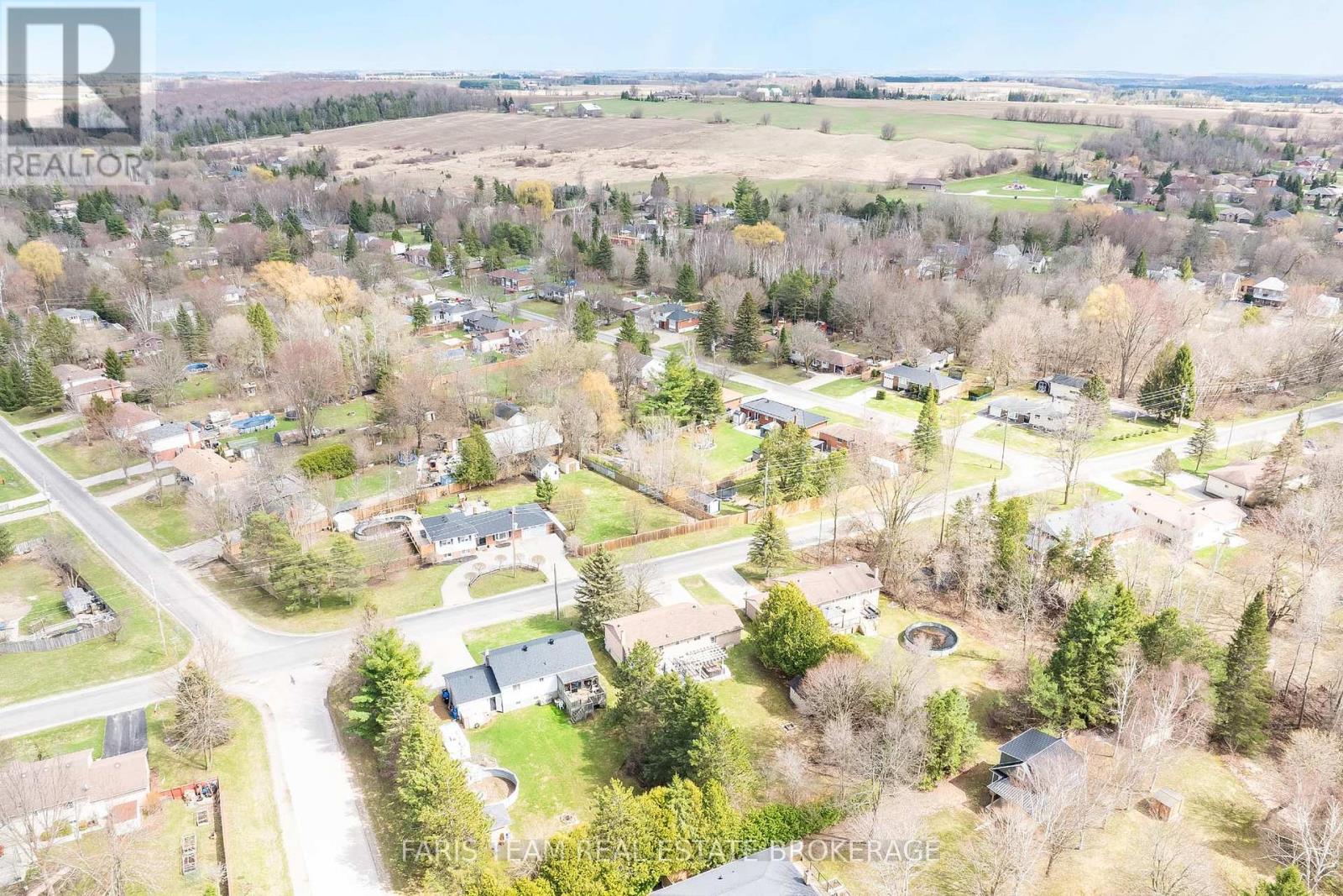 16 Wales Avenue N, Adjala-Tosorontio, Ontario  L0M 1J0 - Photo 38 - N12874768