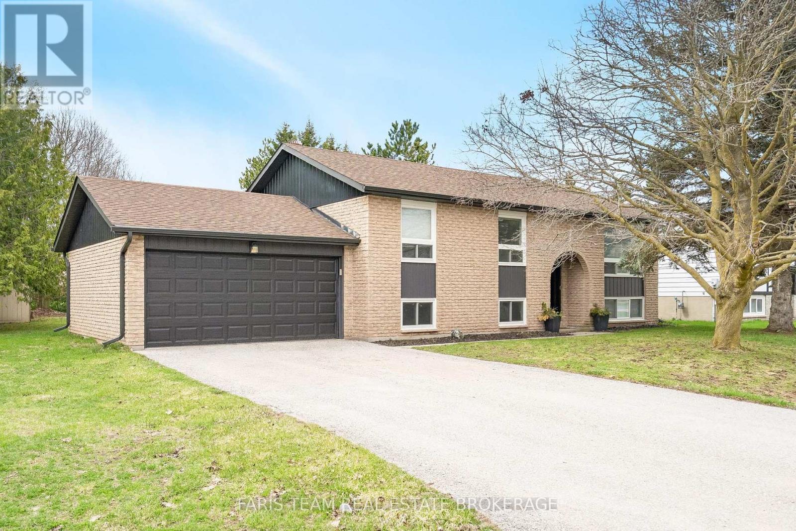 16 WALES AVENUE N, Adjala-Tosorontio, Ontario