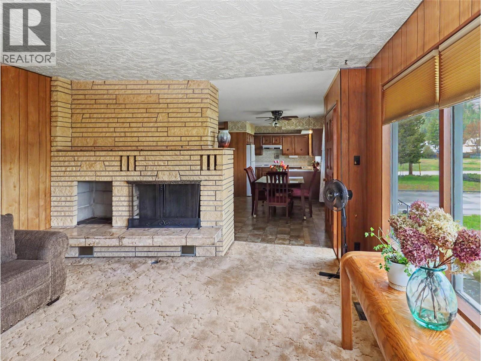 2990 68th Avenue, Grand Forks, British Columbia  V0H 1H0 - Photo 10 - 10384021