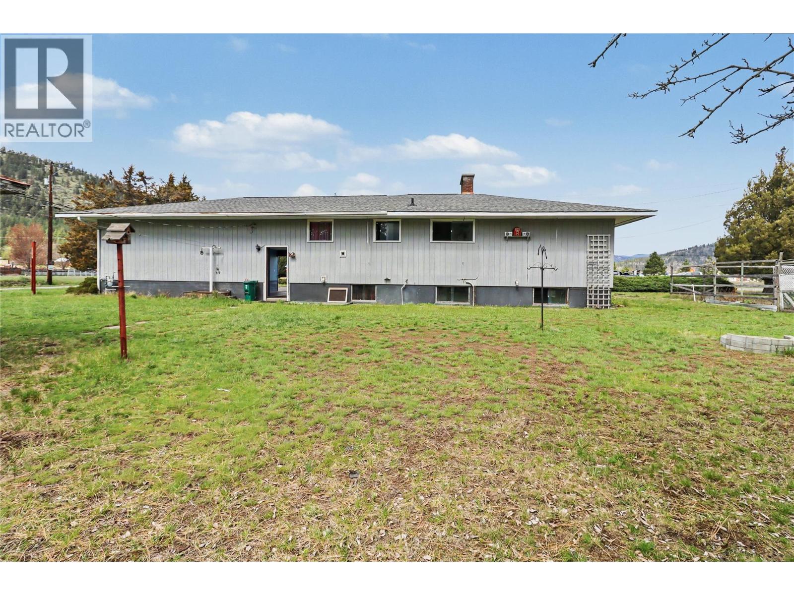 2990 68th Avenue, Grand Forks, British Columbia  V0H 1H0 - Photo 29 - 10384021