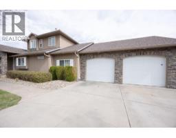 1563 Homestead Court, Kelowna, British Columbia  V1V 2N8 - Photo 3 - 10383709