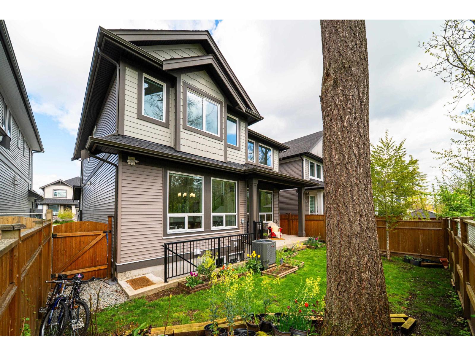 20530 77a Avenue, Langley, British Columbia  V2Y 4K3 - Photo 31 - R3113075