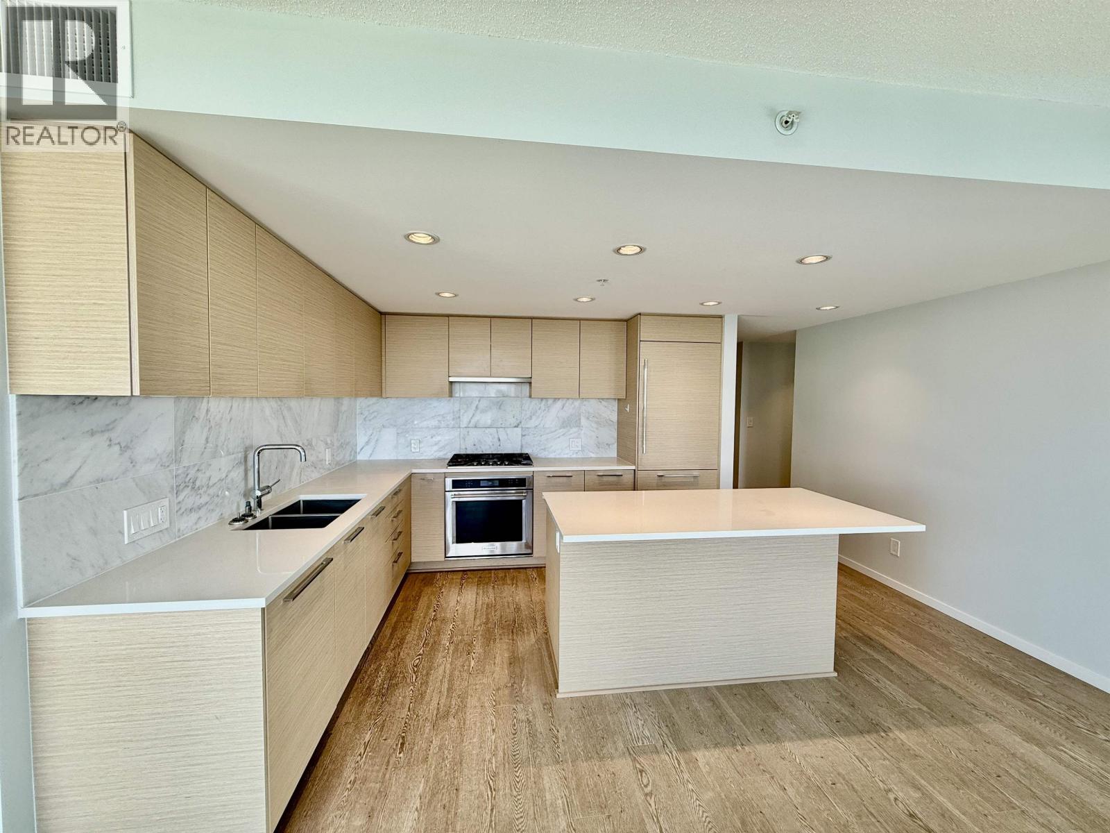 3301 6700 Dunblane Avenue, Burnaby, British Columbia  V5H 0J3 - Photo 3 - R3113032