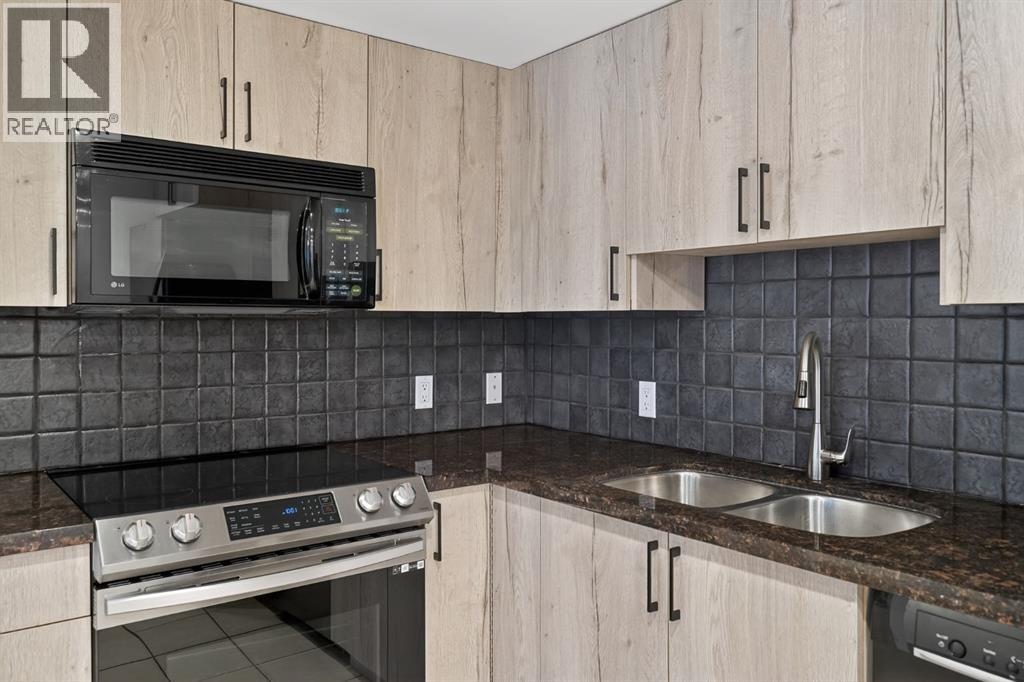 705, 1088 6 Avenue Sw, Calgary, Alberta  T2P 5N3 - Photo 11 - A2296032