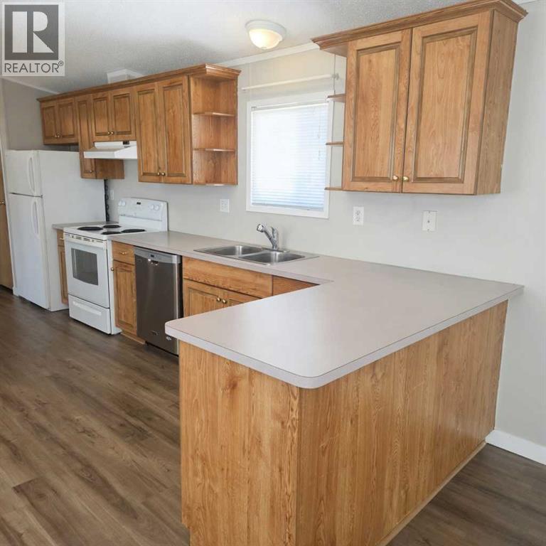 130, 810 56 Street, Edson, Alberta  T7E 1Y3 - Photo 9 - A2302972