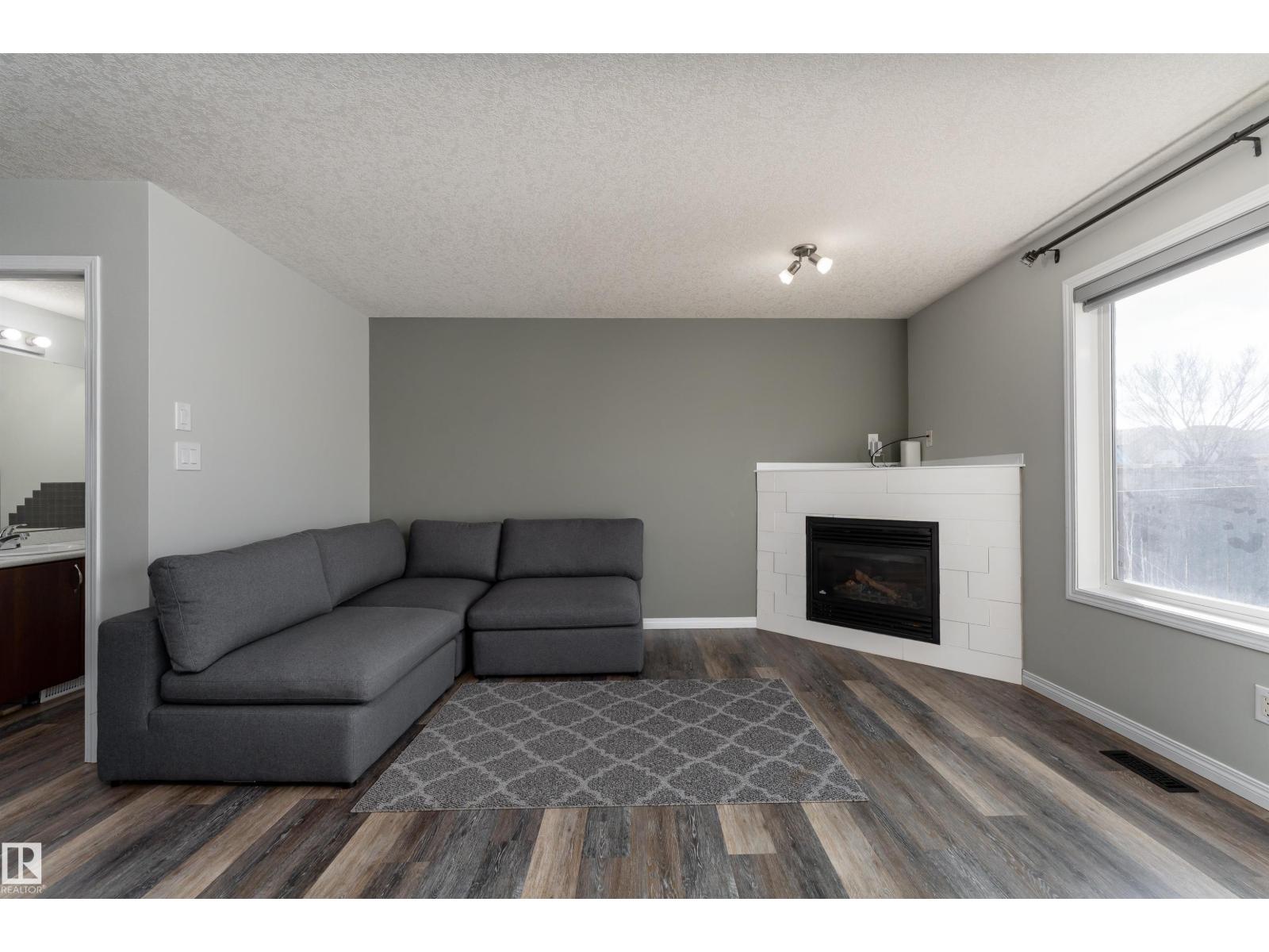 5911 8 Av Sw, Edmonton, Alberta  T6X 0G5 - Photo 11 - E4483067