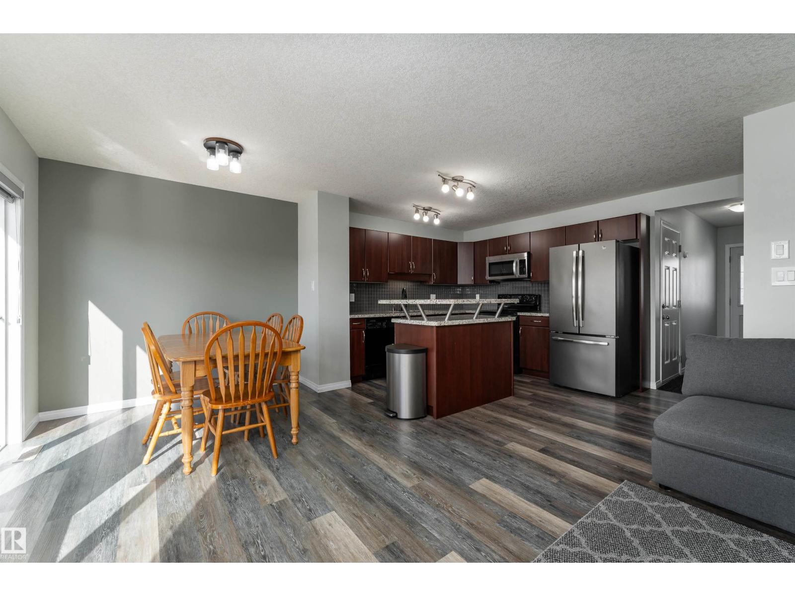 5911 8 Av Sw, Edmonton, Alberta  T6X 0G5 - Photo 12 - E4483067