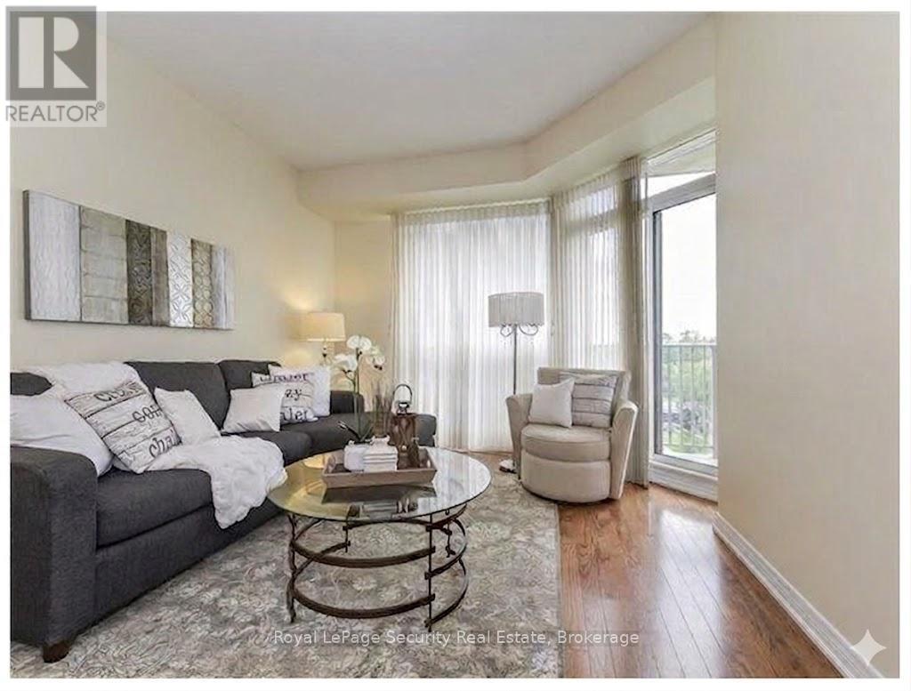 501 - 4200 Bathurst Street, Toronto, Ontario  M3H 6C7 - Photo 1 - C13016426