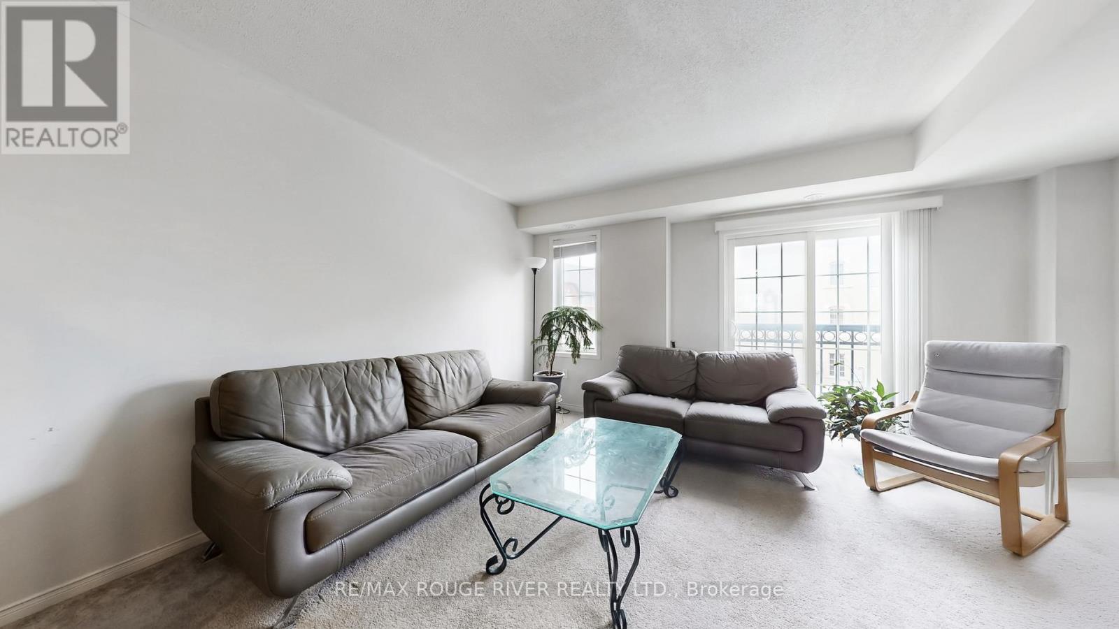 2669 Deputy Minister Path, Oshawa, Ontario  L1L 0M7 - Photo 3 - E13016402