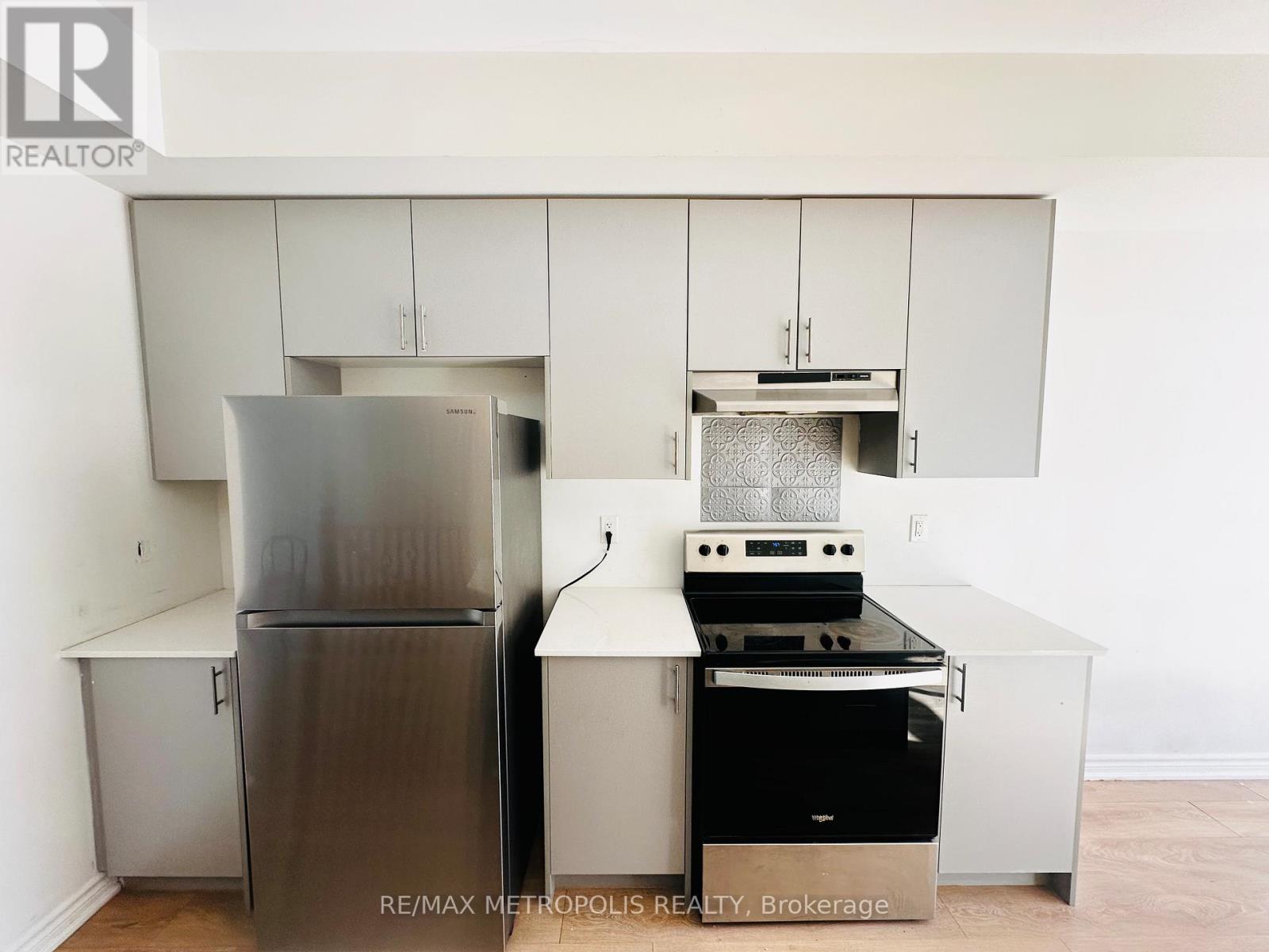 783 Kootenay Path, Oshawa, Ontario  L1H 0A7 - Photo 6 - E13016430