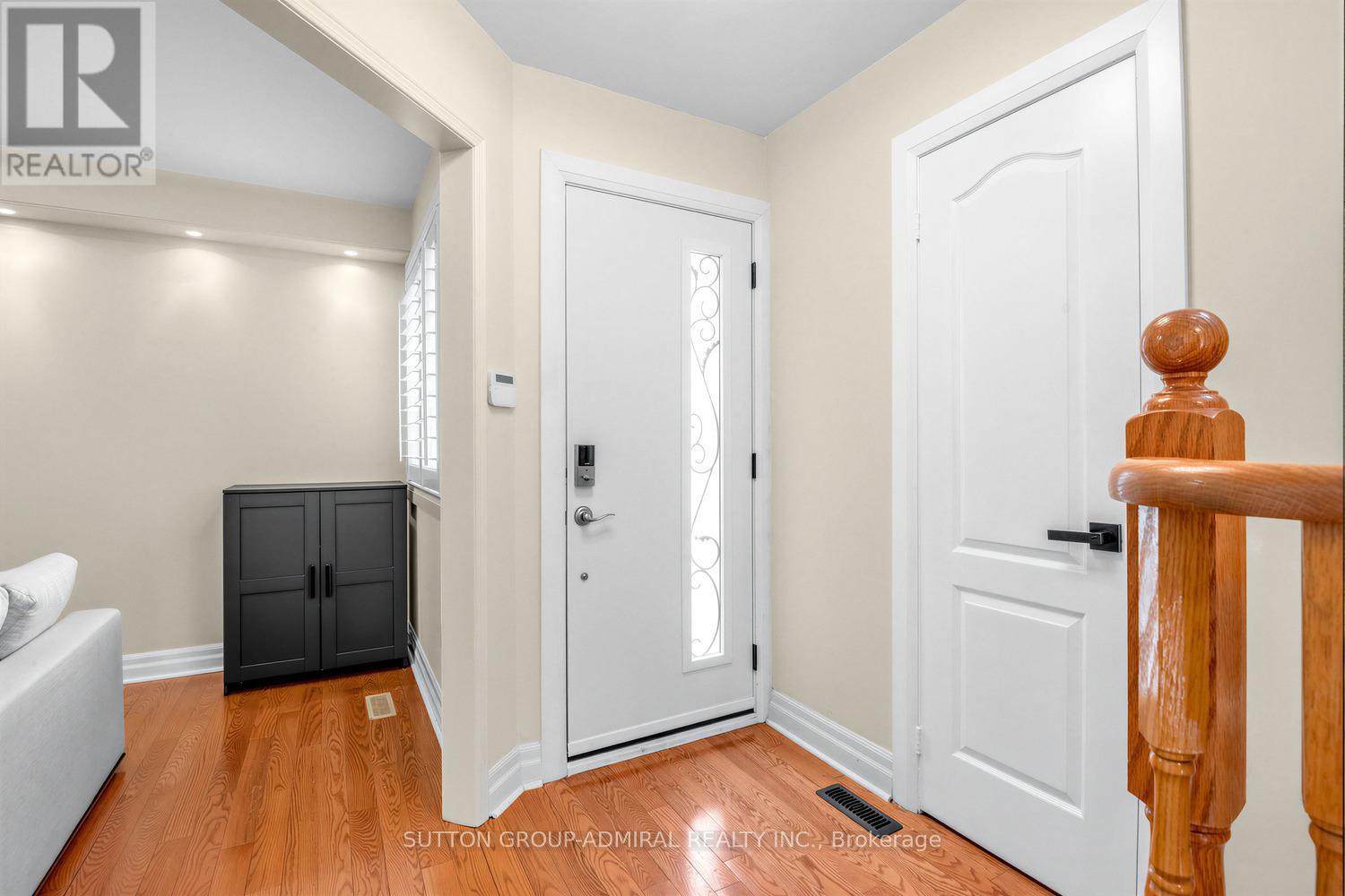 68 Redondo Drive, Vaughan, Ontario  L4J 7S6 - Photo 6 - N13015950