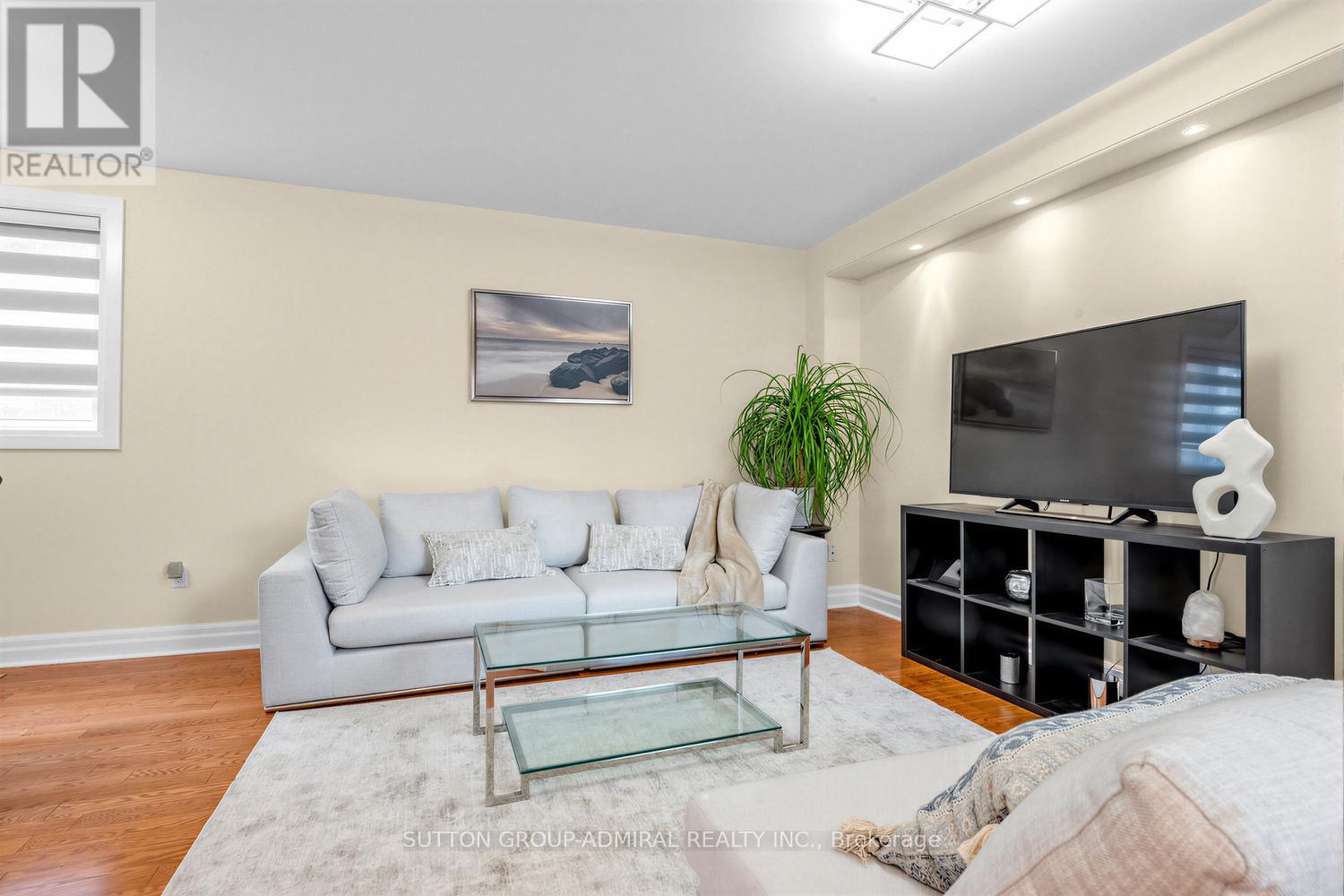 68 Redondo Drive, Vaughan, Ontario  L4J 7S6 - Photo 7 - N13015950