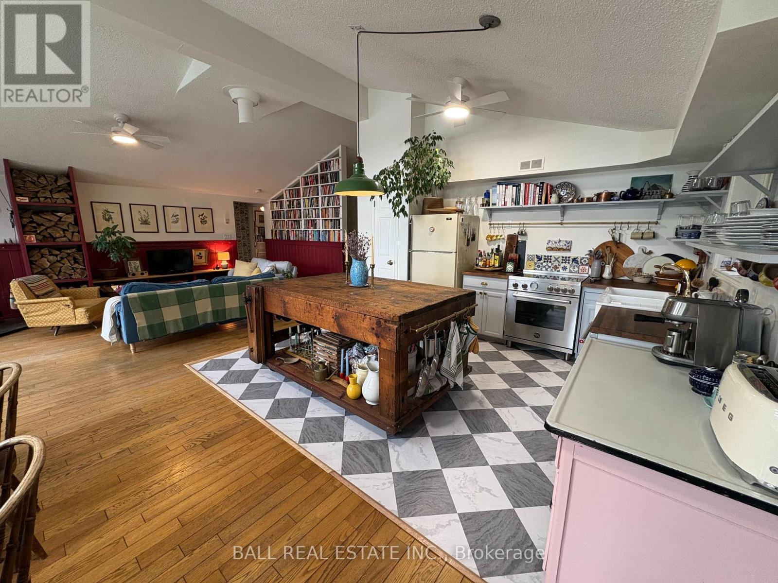 26 Cedar Court, Trent Lakes, Ontario  K0M 1A0 - Photo 17 - X12888342