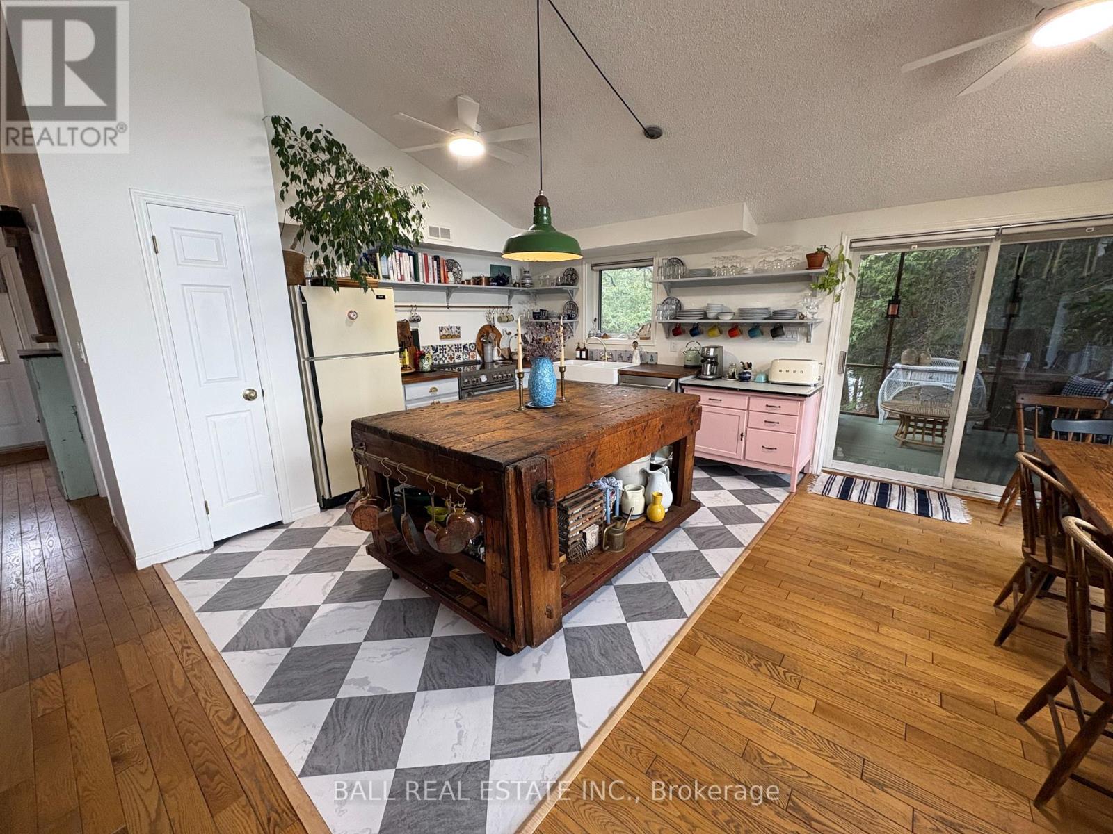 26 Cedar Court, Trent Lakes, Ontario  K0M 1A0 - Photo 11 - X12888342