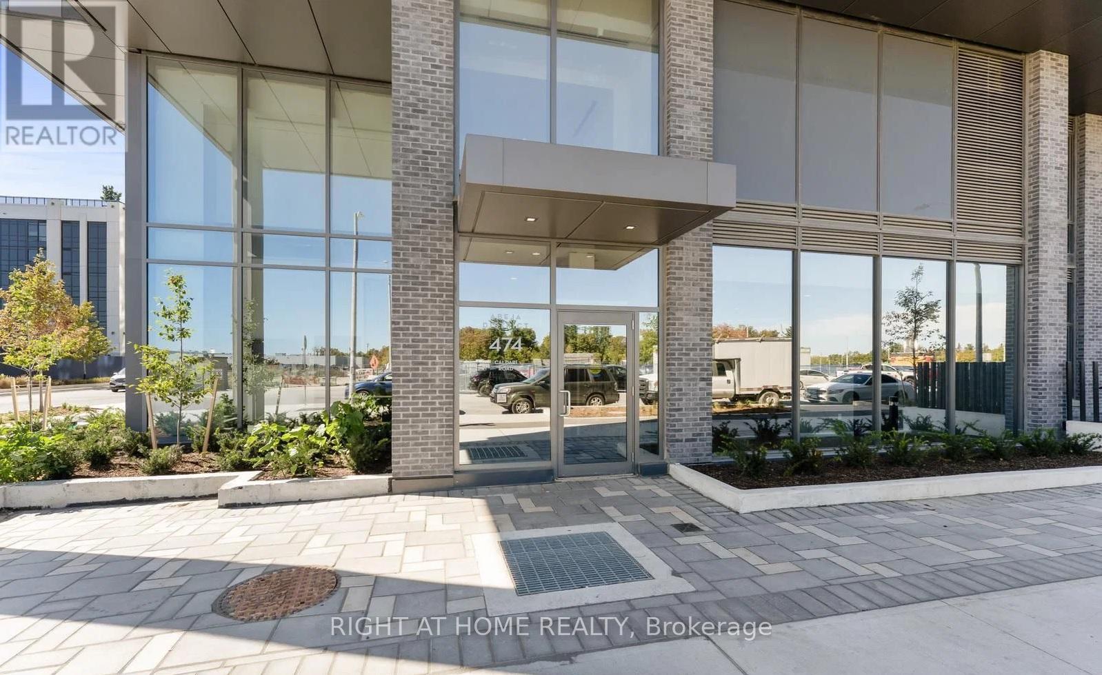 410 - 474 Caldari Road, Vaughan, Ontario  L4K 0R5 - Photo 2 - N13016418