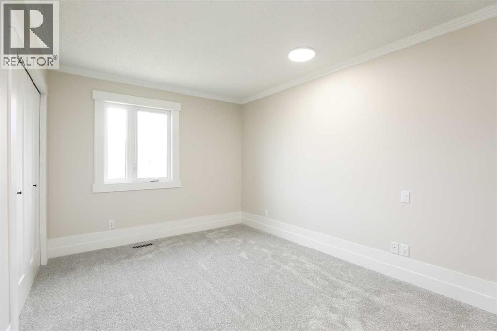 169 Heritage Road S, Magrath, Alberta  T0K 1J0 - Photo 14 - A2302465