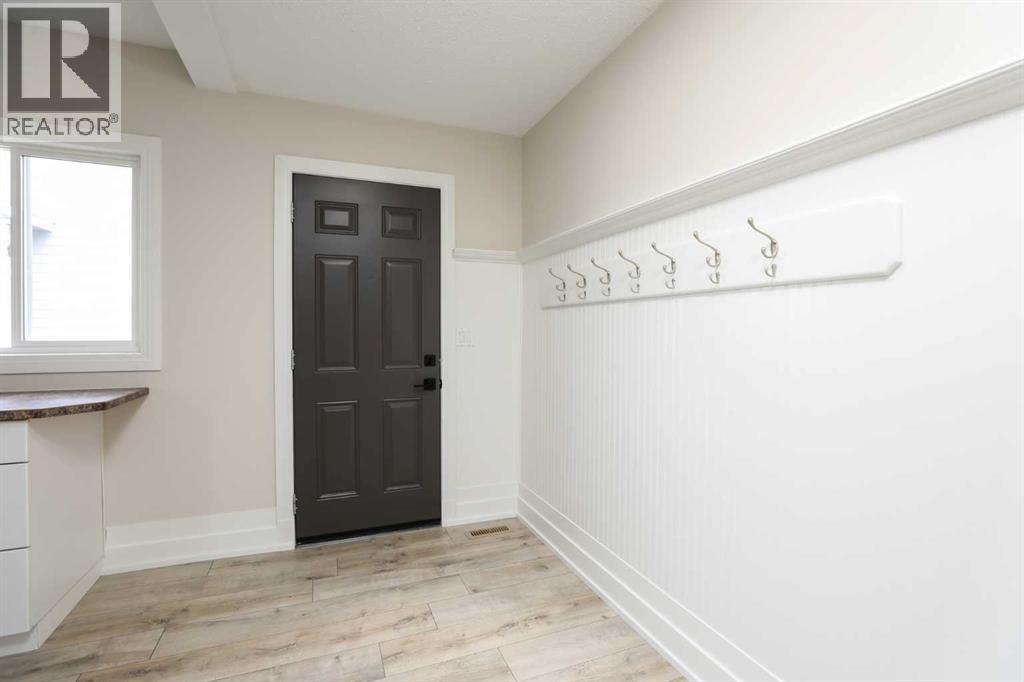 169 Heritage Road S, Magrath, Alberta  T0K 1J0 - Photo 13 - A2302465