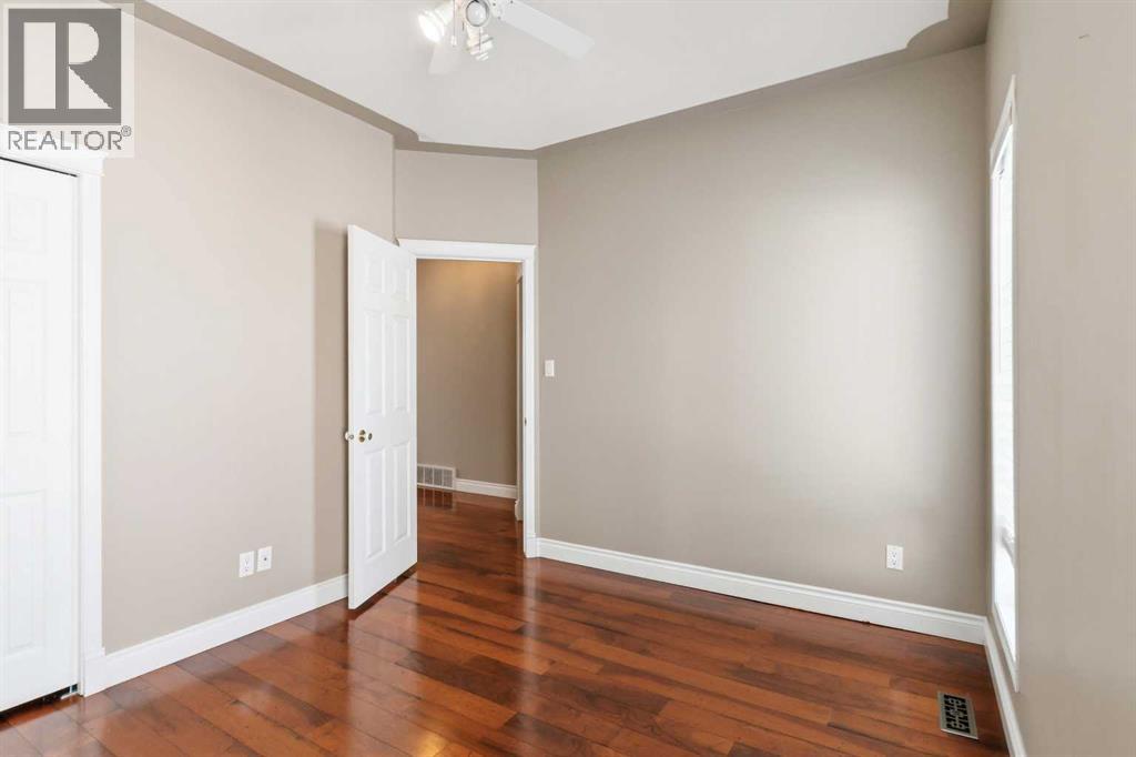 301 Brett Drive, Fort Mcmurray, Alberta  T9K 1S7 - Photo 22 - A2302706