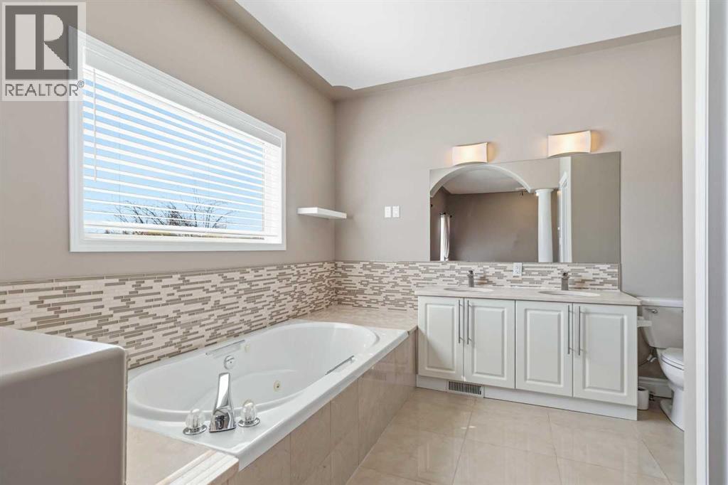 301 Brett Drive, Fort Mcmurray, Alberta  T9K 1S7 - Photo 19 - A2302706