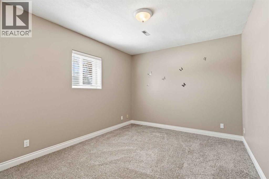 301 Brett Drive, Fort Mcmurray, Alberta  T9K 1S7 - Photo 32 - A2302706