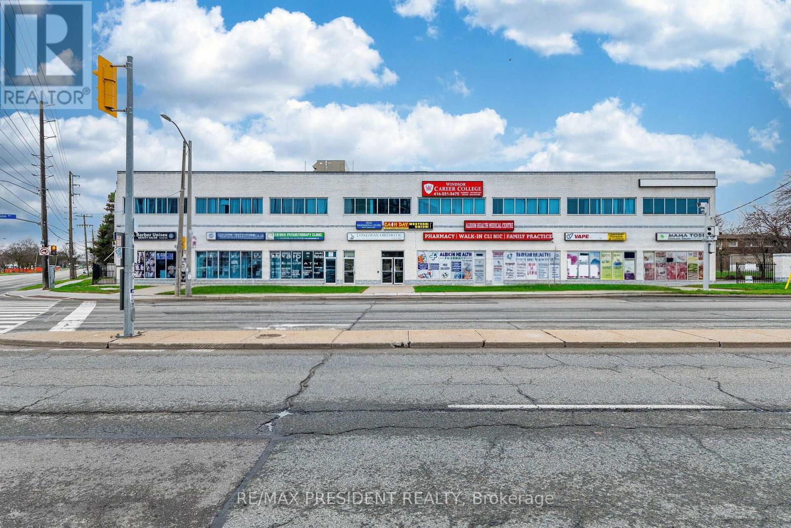 1625 ALBION ROAD, Toronto, Ontario
