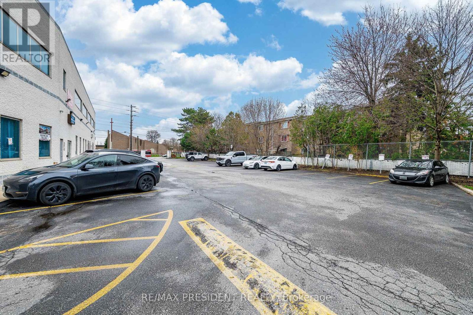 1625 Albion Road, Toronto, Ontario  M9V 5H8 - Photo 15 - W13016400