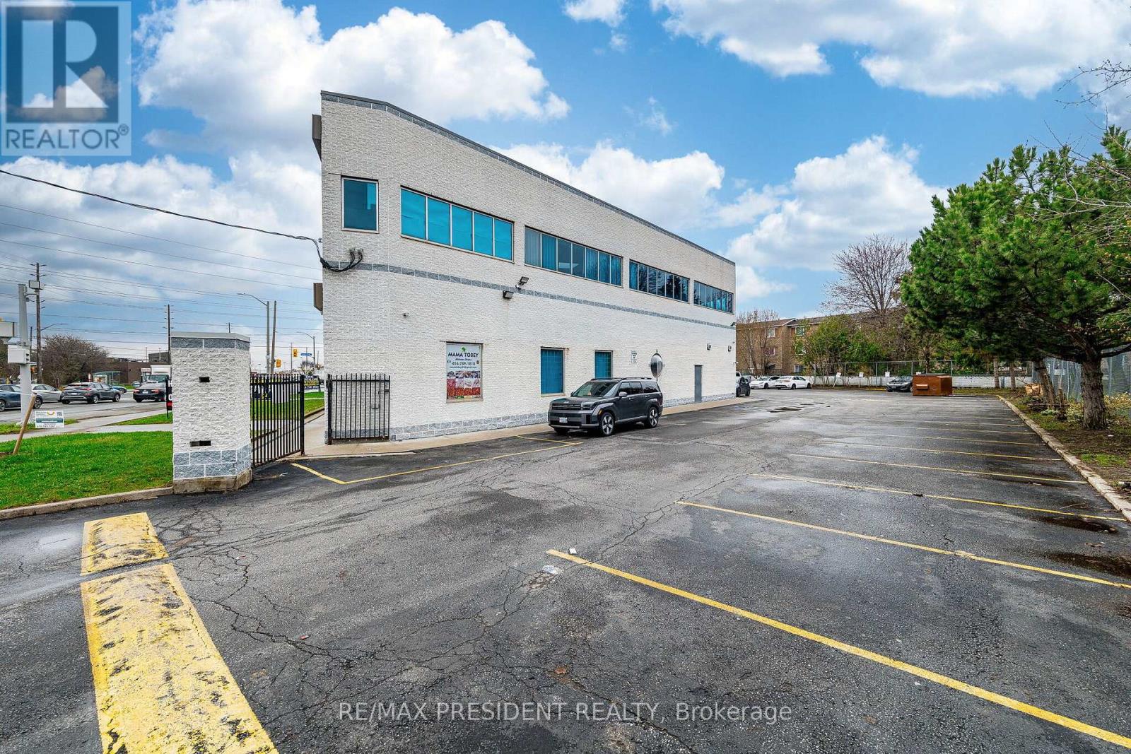 1625 Albion Road, Toronto, Ontario  M9V 5H8 - Photo 17 - W13016400