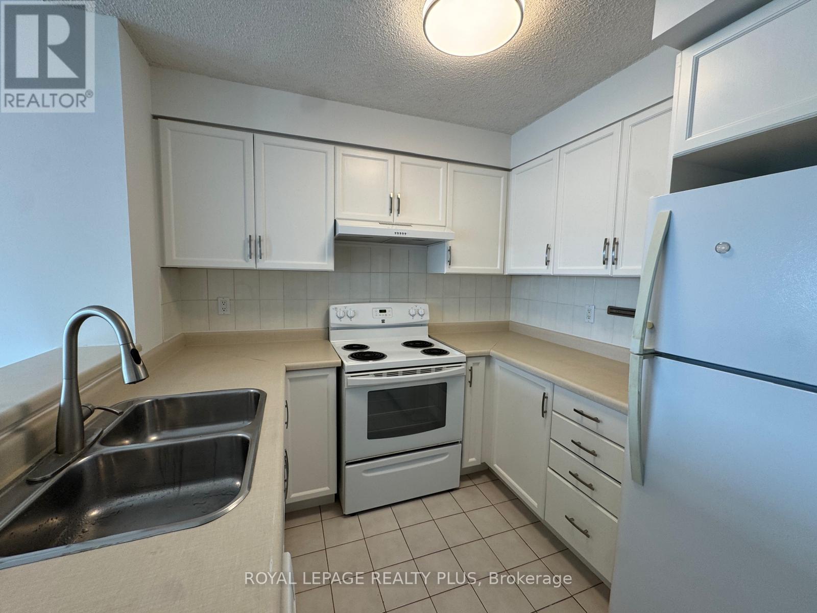 1808 - 2155 Burnhamthorpe Road W, Mississauga, Ontario  L5L 5P4 - Photo 17 - W13016412
