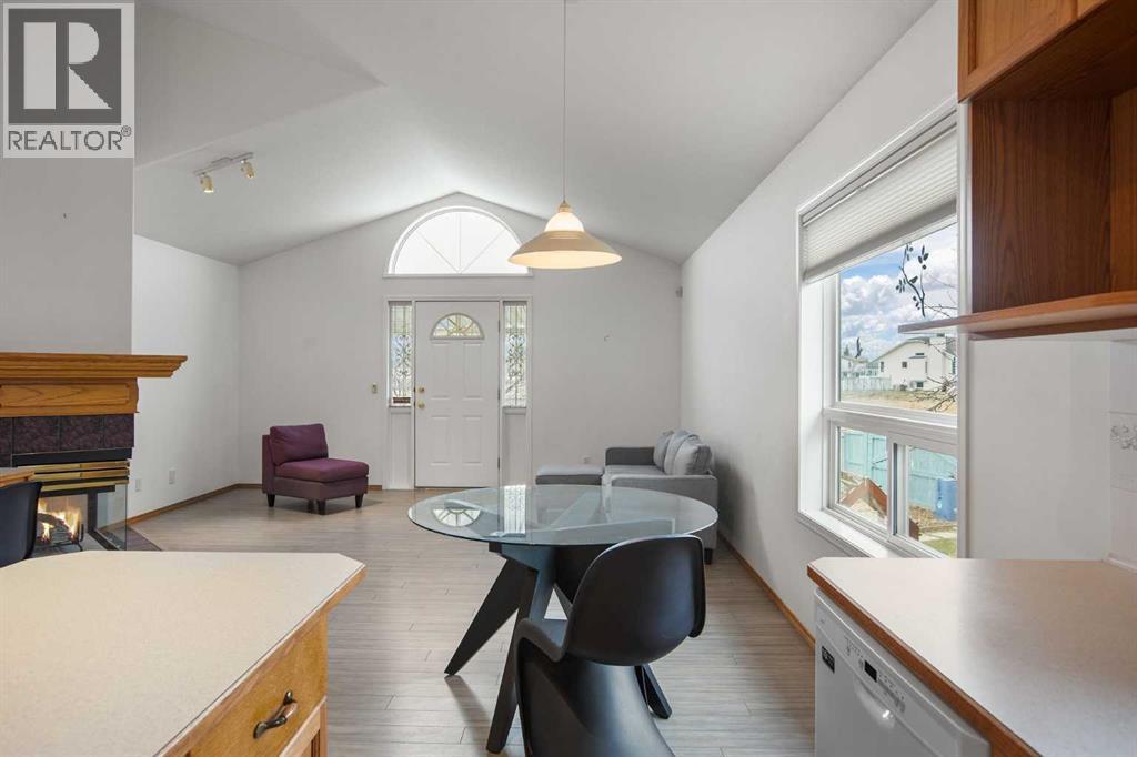 70 Anaheim Green Ne, Calgary, Alberta  T1Y 7A6 - Photo 9 - A2258872