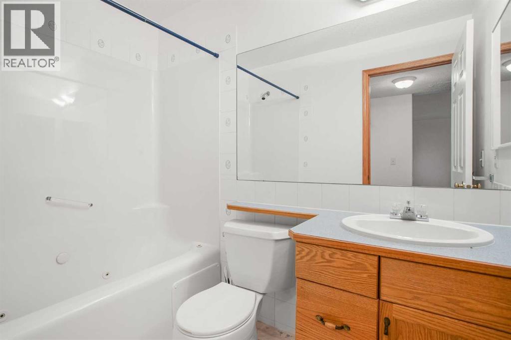 70 Anaheim Green Ne, Calgary, Alberta  T1Y 7A6 - Photo 25 - A2258872