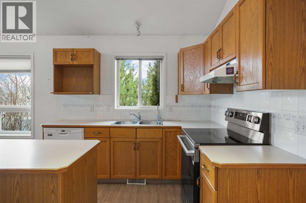 70 Anaheim Green Ne, Calgary, Alberta  T1Y 7A6 - Photo 8 - A2258872