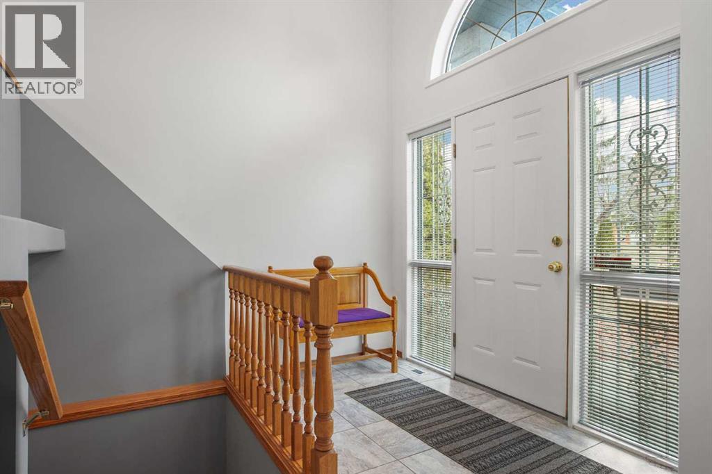 70 Anaheim Green Ne, Calgary, Alberta  T1Y 7A6 - Photo 2 - A2258872