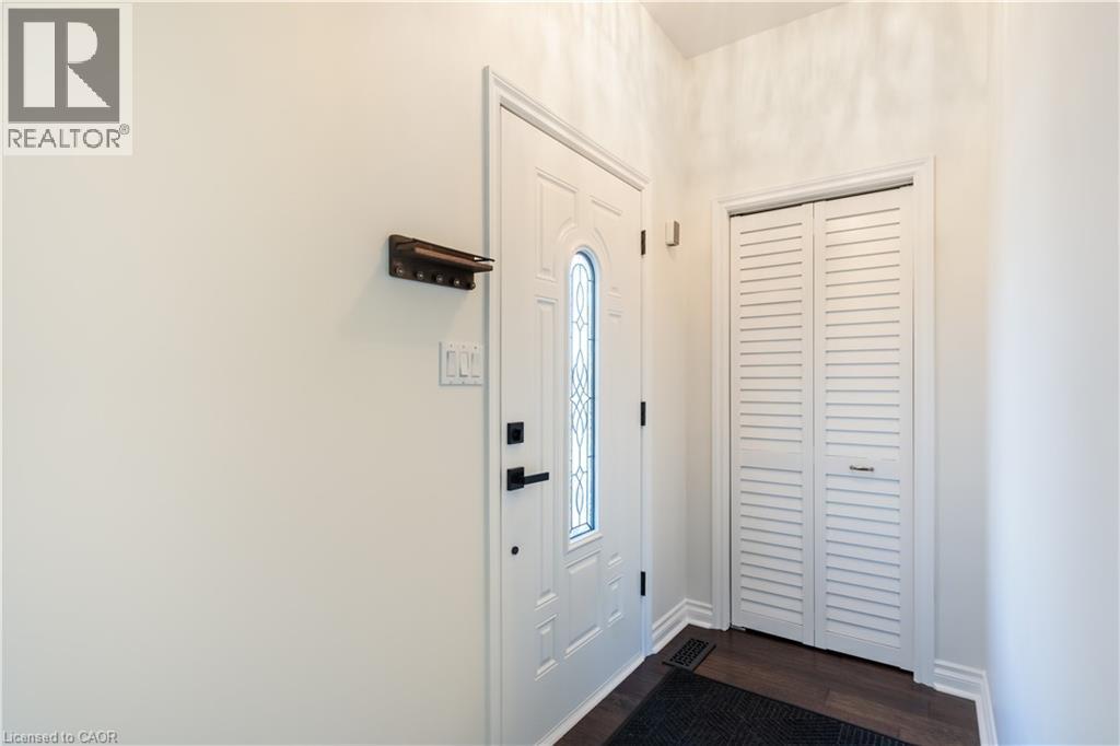 621 Rosseau Road, Hamilton, Ontario  L8K 4T9 - Photo 4 - 40820969