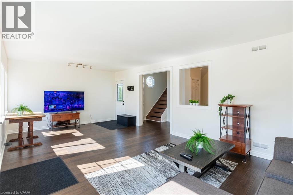 621 Rosseau Road, Hamilton, Ontario  L8K 4T9 - Photo 15 - 40820969