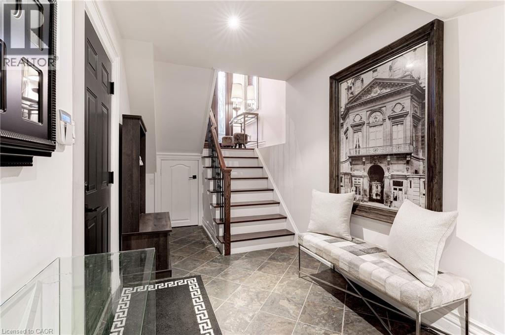 2214 Hampstead Road, Oakville, Ontario  L6H 6Y9 - Photo 38 - 40822104