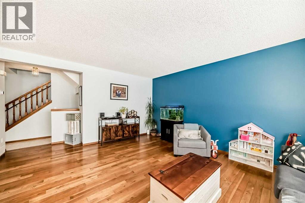 15 Citadel Meadow Grove Nw, Calgary, Alberta  T3G 4K6 - Photo 11 - A2299760