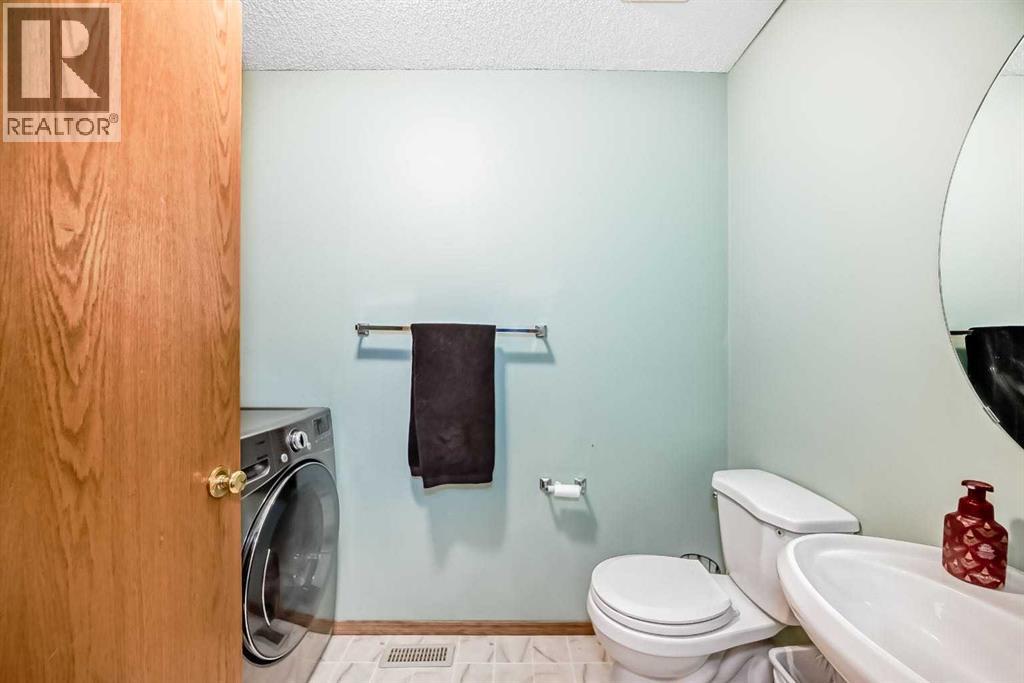 15 Citadel Meadow Grove Nw, Calgary, Alberta  T3G 4K6 - Photo 18 - A2299760