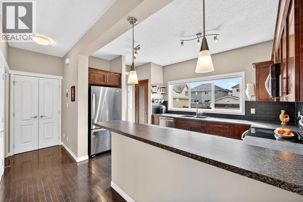 47 Copperpond Heights Se, Calgary, Alberta  T2Z 0W8 - Photo 15 - A2301402